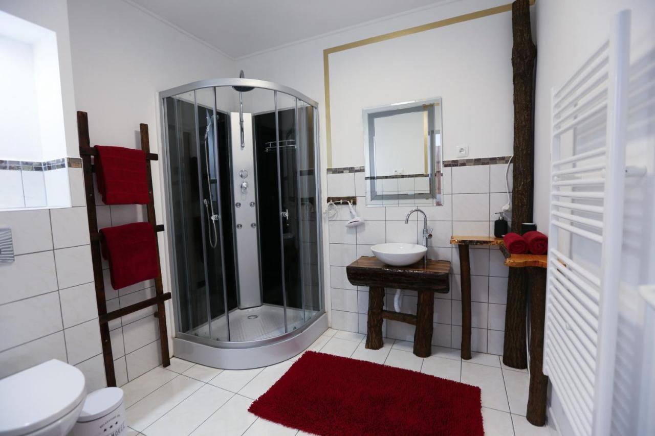 Ehm Resort Mesteri Εξωτερικό φωτογραφία